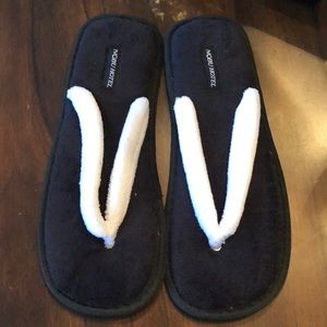 🍾Nobu Hotel Fuzzy padded spa v thong slipper shoes in package